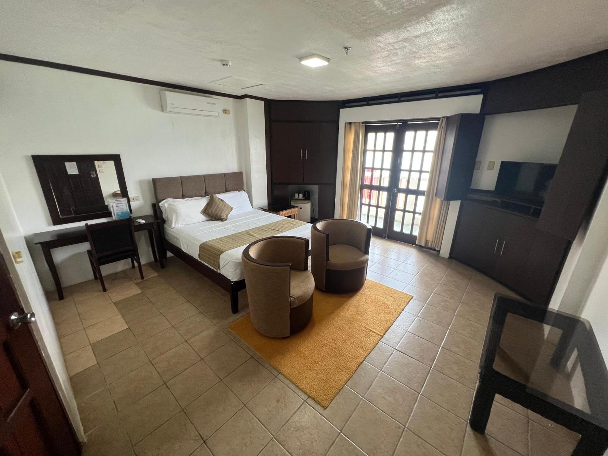 Subiza Beach Resort Olongapo Zewnętrze zdjęcie