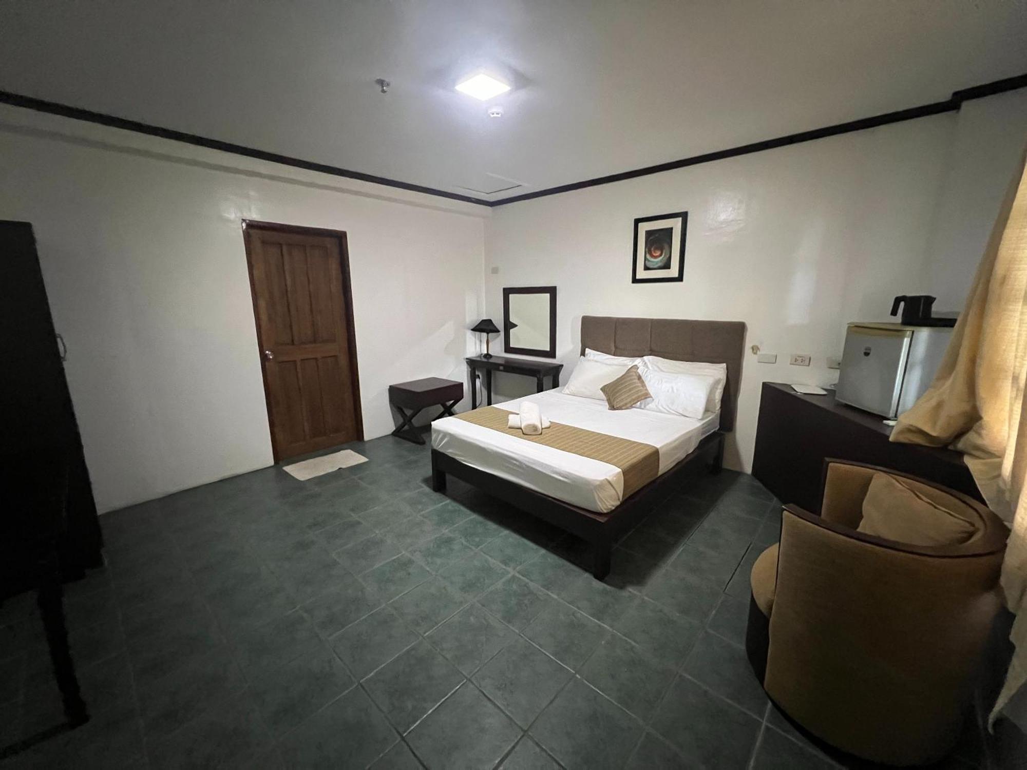 Subiza Beach Resort Olongapo Zewnętrze zdjęcie