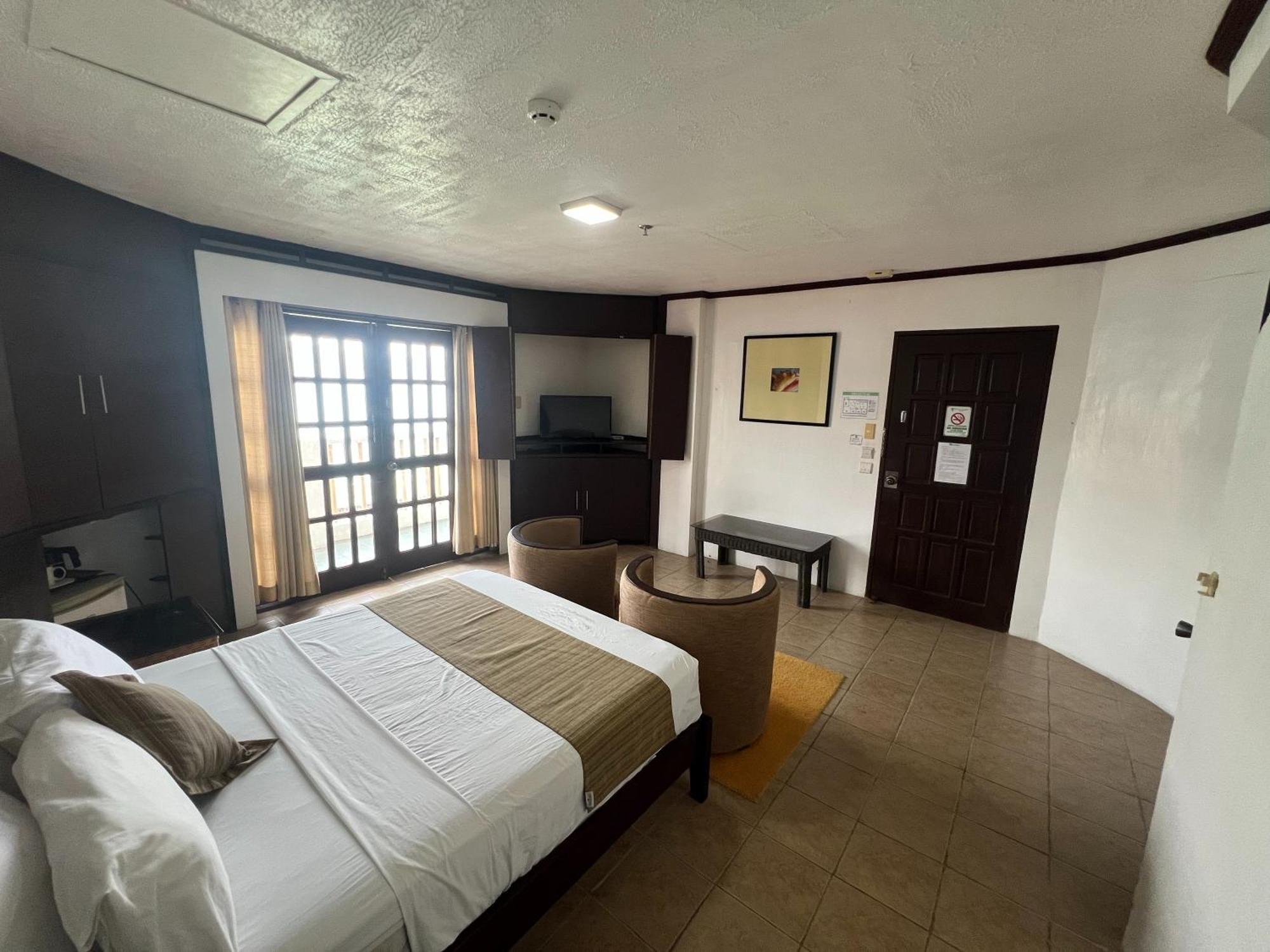 Subiza Beach Resort Olongapo Zewnętrze zdjęcie
