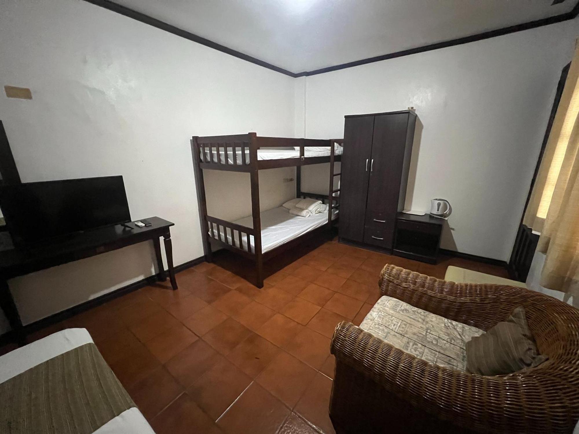Subiza Beach Resort Olongapo Zewnętrze zdjęcie